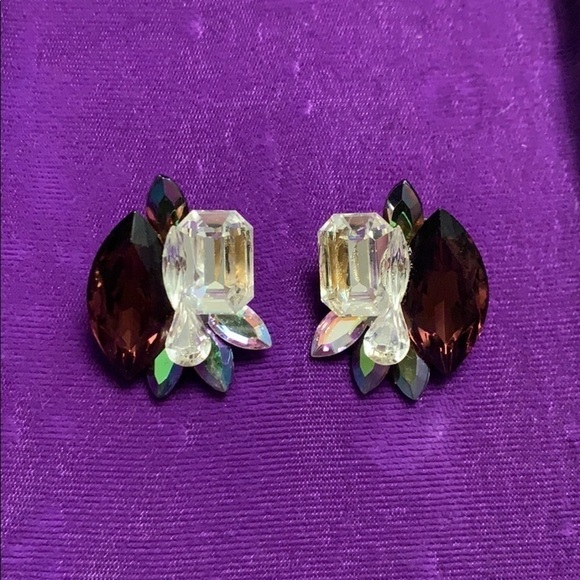 LARGE Vintage Earrings. - Picture 1 of 4